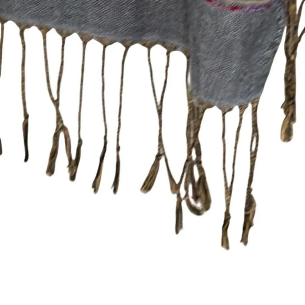 Paisley scarf with fringe
